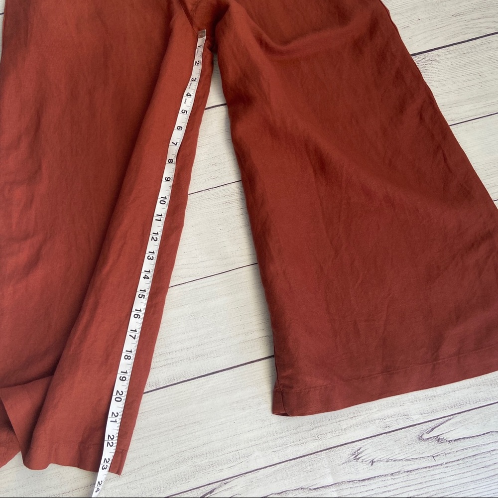 EXPRESS Linen-Blend Tie Front Culotte Jumpsuit - Picture 7 of 13